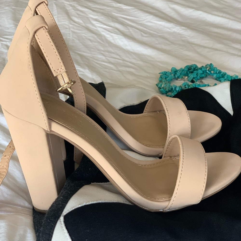 Charlotte Russe | Open-Toe Chunky Heel